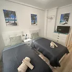 Apartamento Preciosos Moderno Piso Cerca De La Playa Del Cura Y Todos Servicios En Calle La Loma Torrevieja