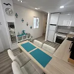 Apartamento Preciosos Moderno Piso Cerca De La Playa Del Cura Y Todos Servicios En Calle La Loma *