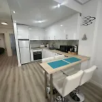 Preciosos Moderno Piso Cerca De La Playa Del Cura Y Todos Servicios En Calle La Loma * Torrevieja