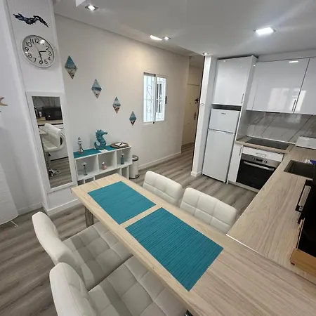 Апартаменты Preciosos Moderno Piso Cerca De La Playa Del Cura Y Todos Servicios En Calle La Loma *